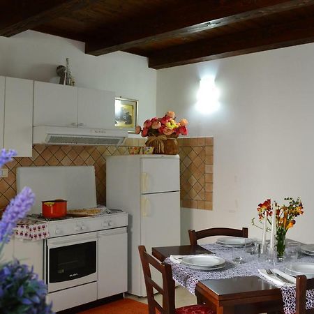 Ideale Per 4-6 Persone - Casamassella Otranto Exterior foto