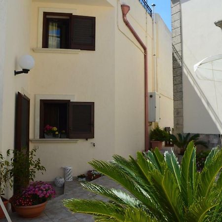 Ideale Per 4-6 Persone - Casamassella Otranto Exterior foto