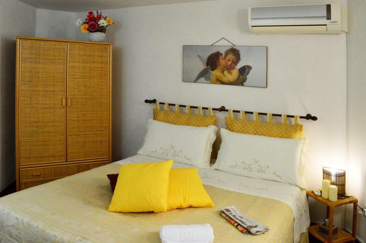 Ideale Per 4-6 Persone - Casamassella Otranto Exterior foto